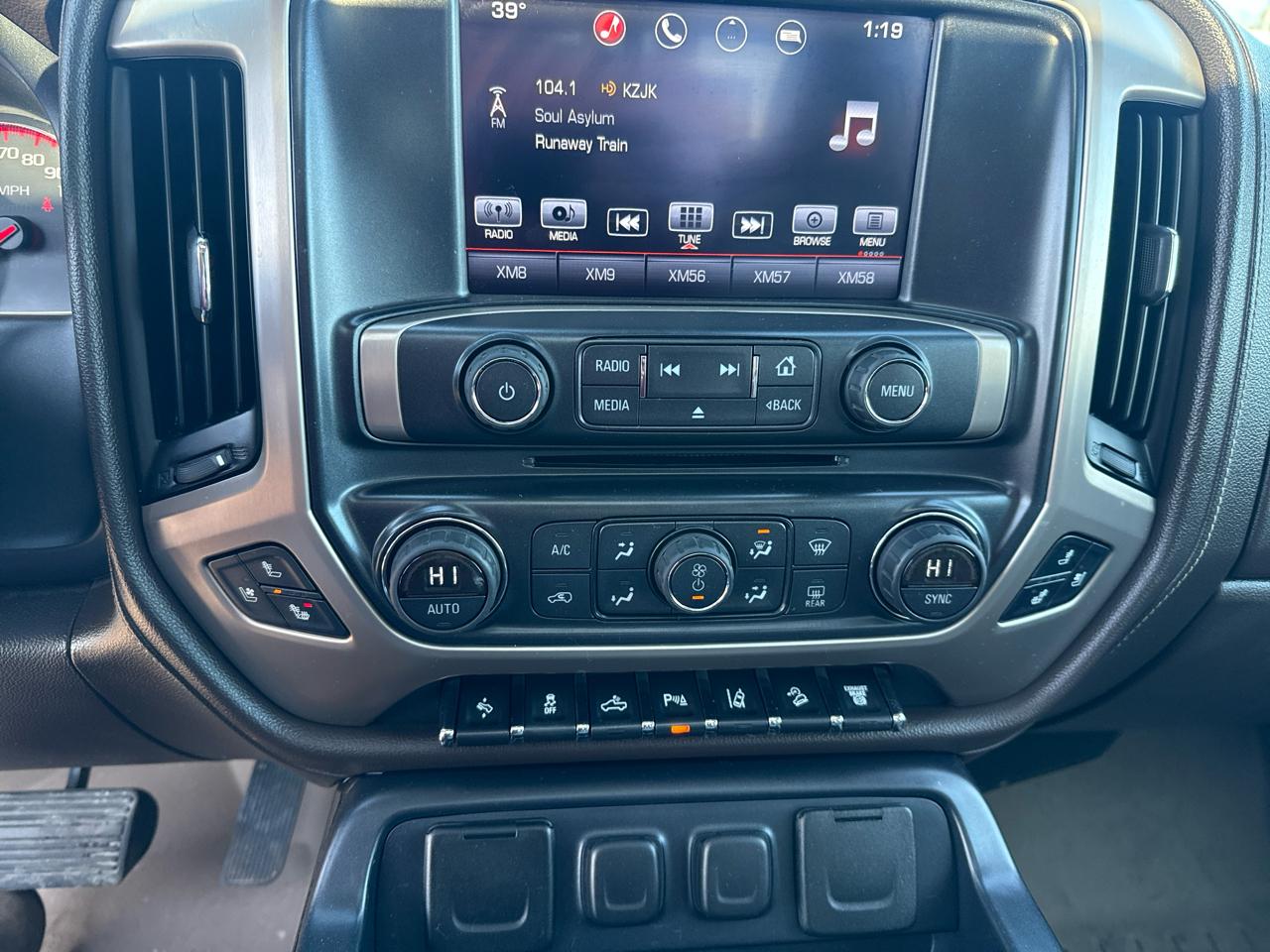 GMC Sierra 2500HD Denali Crew Cab 4WD 2016