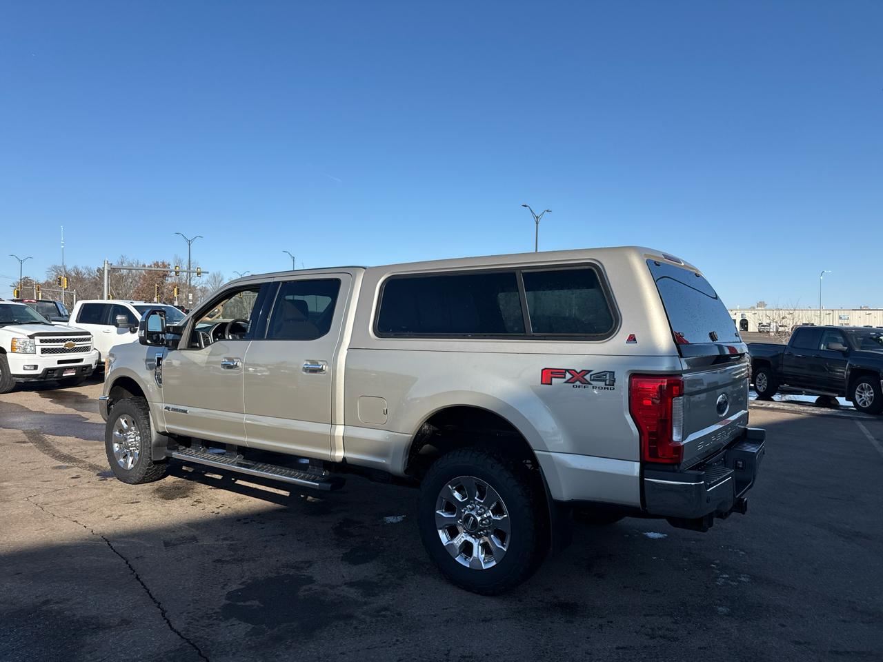 Ford F-250 SD Lariat Crew Cab SWB 4WD 2017