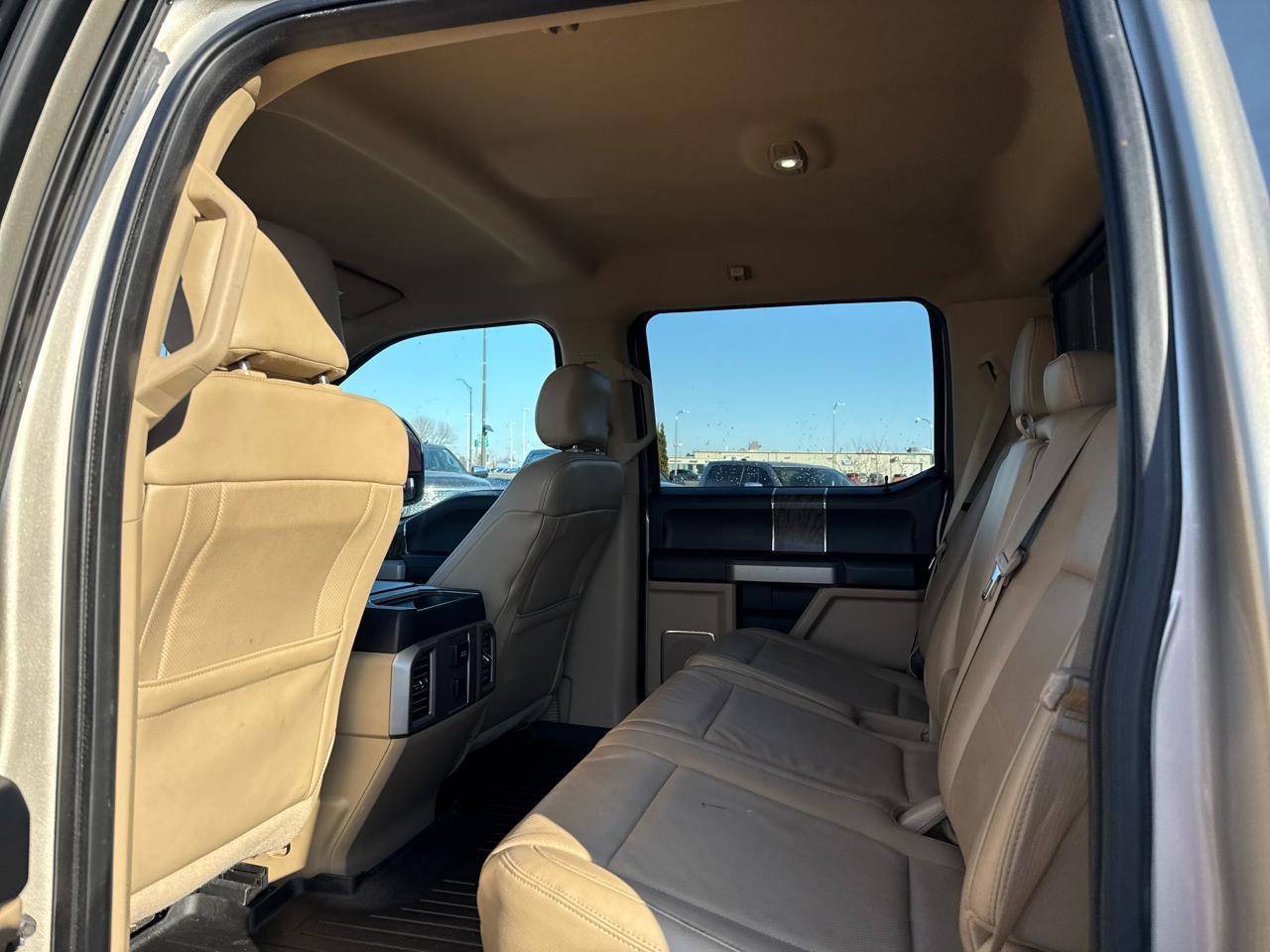 Ford F-250 SD Lariat Crew Cab SWB 4WD 2017