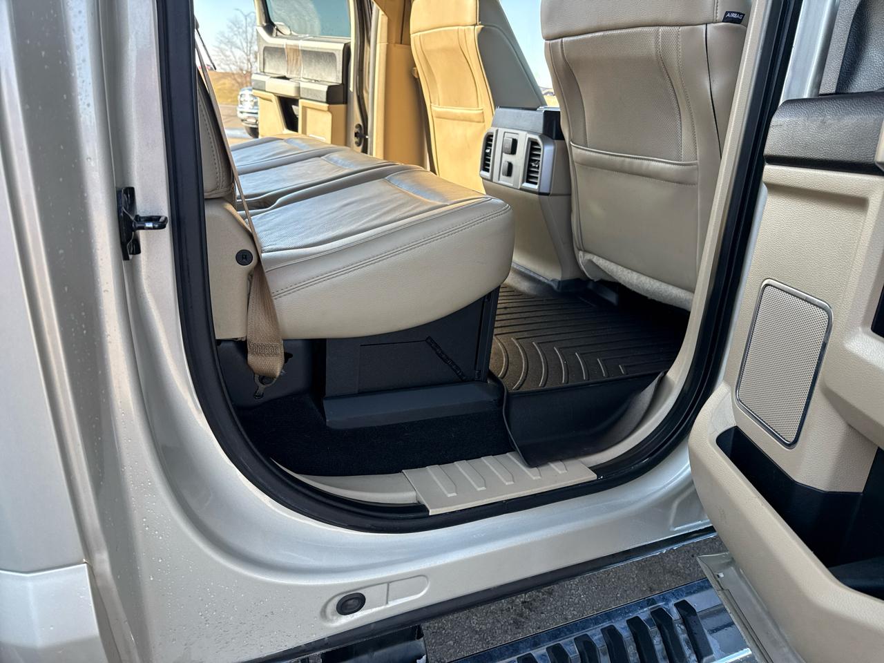 Ford F-250 SD Lariat Crew Cab SWB 4WD 2017