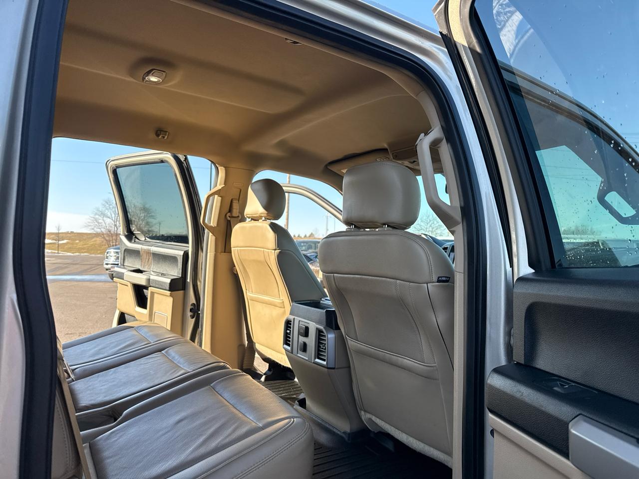 Ford F-250 SD Lariat Crew Cab SWB 4WD 2017