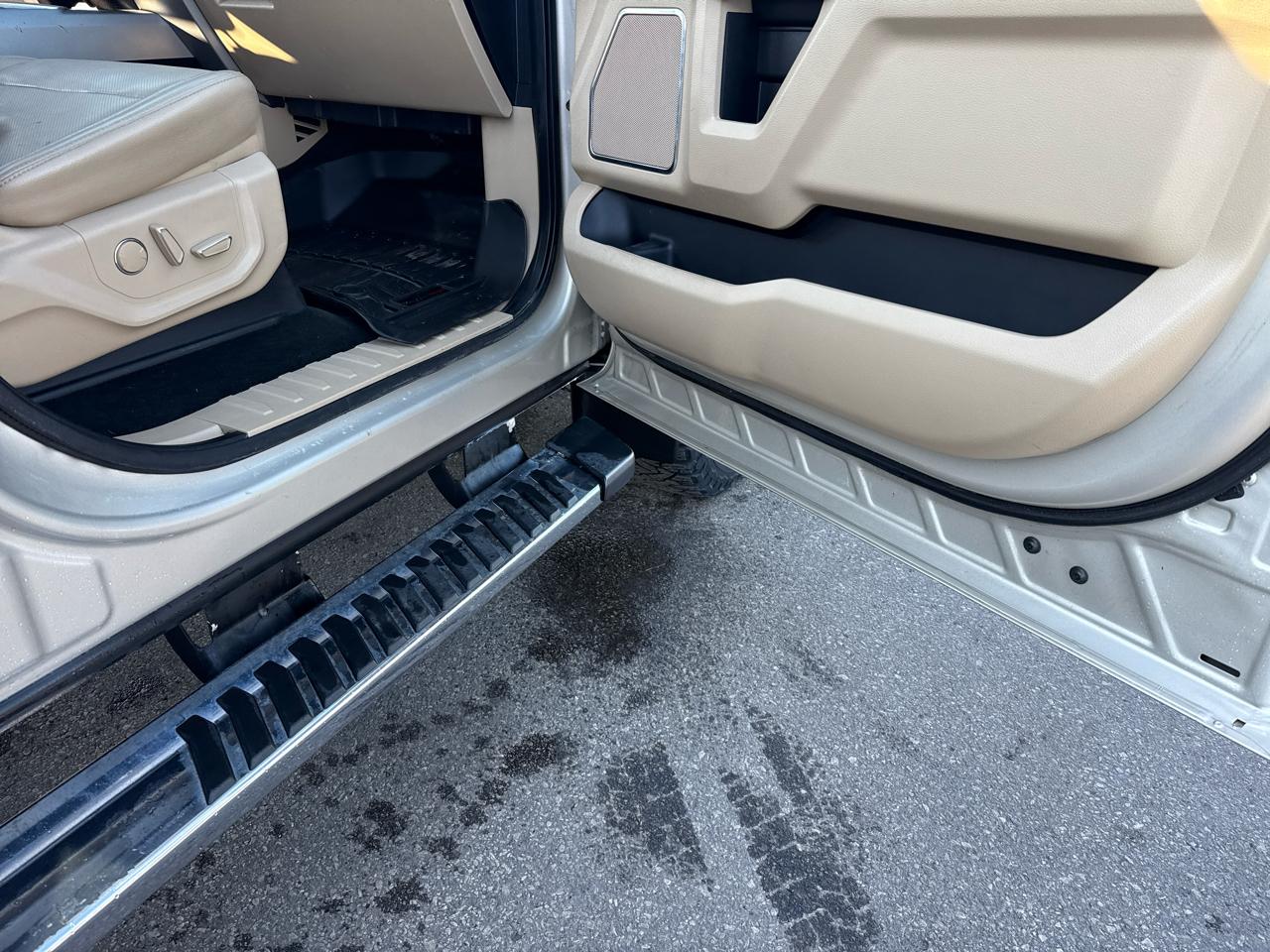 Ford F-250 SD Lariat Crew Cab SWB 4WD 2017