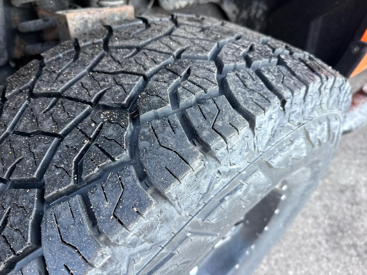 RAM 1500 Sport Crew Cab SWB 4WD 2015