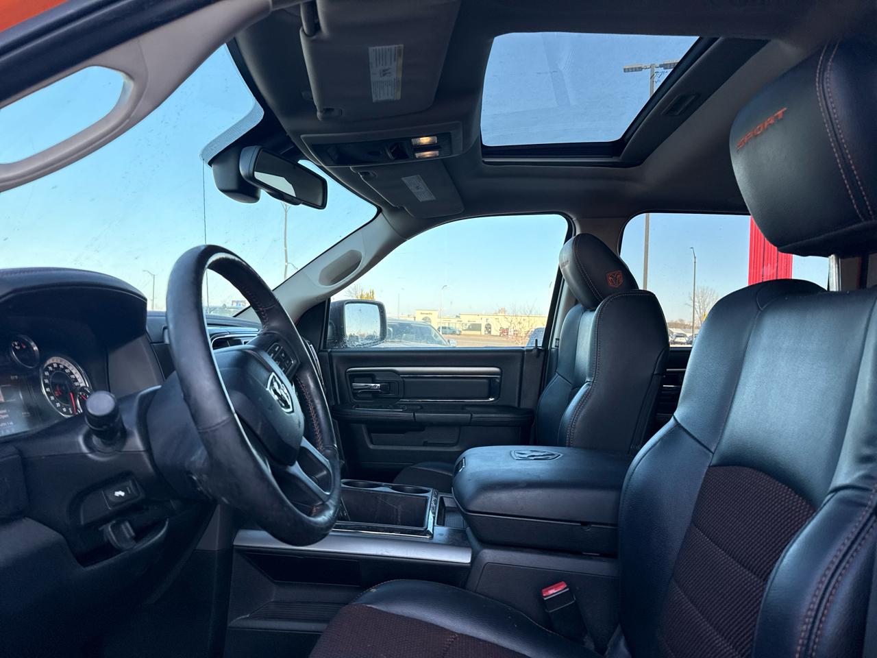 RAM 1500 Sport Crew Cab SWB 4WD 2015