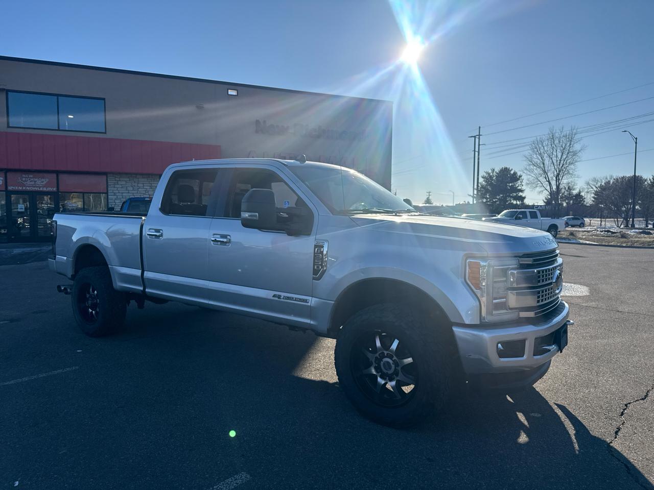 Ford F-350 SD Platinum Crew Cab 4WD 2019