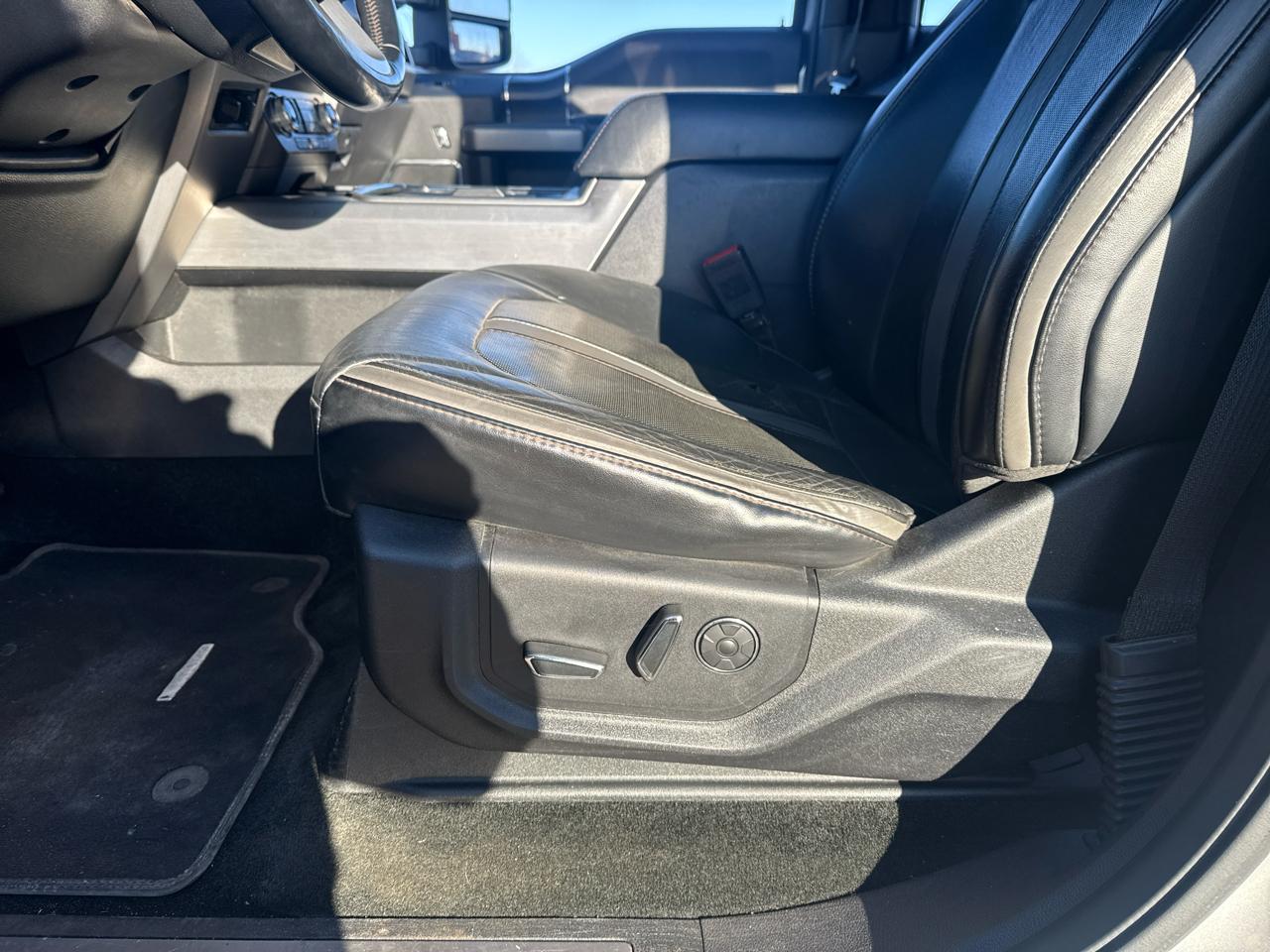 Ford F-350 SD Platinum Crew Cab 4WD 2019