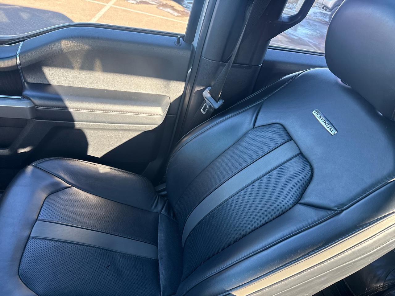 Ford F-350 SD Platinum Crew Cab 4WD 2019