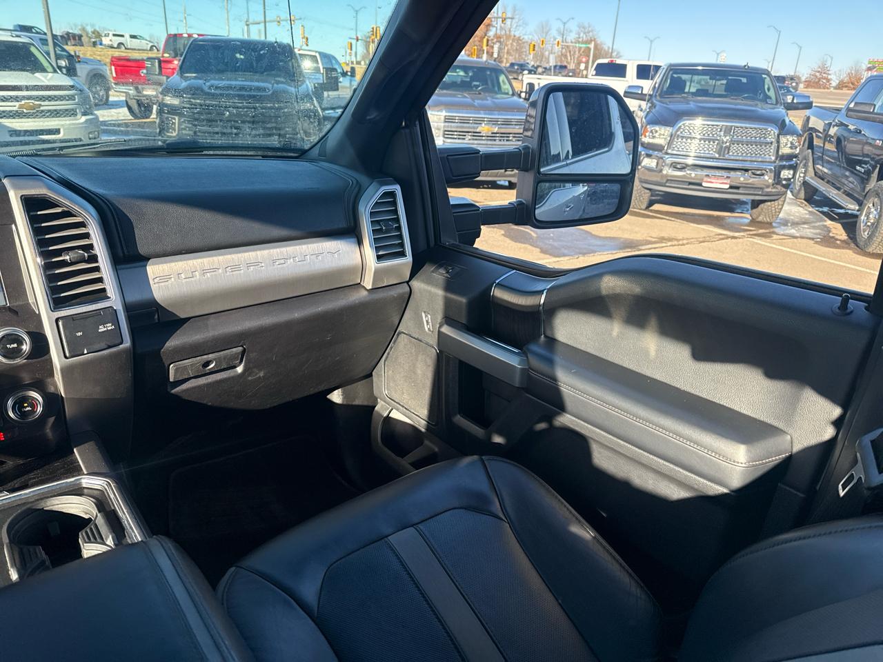 Ford F-350 SD Platinum Crew Cab 4WD 2019