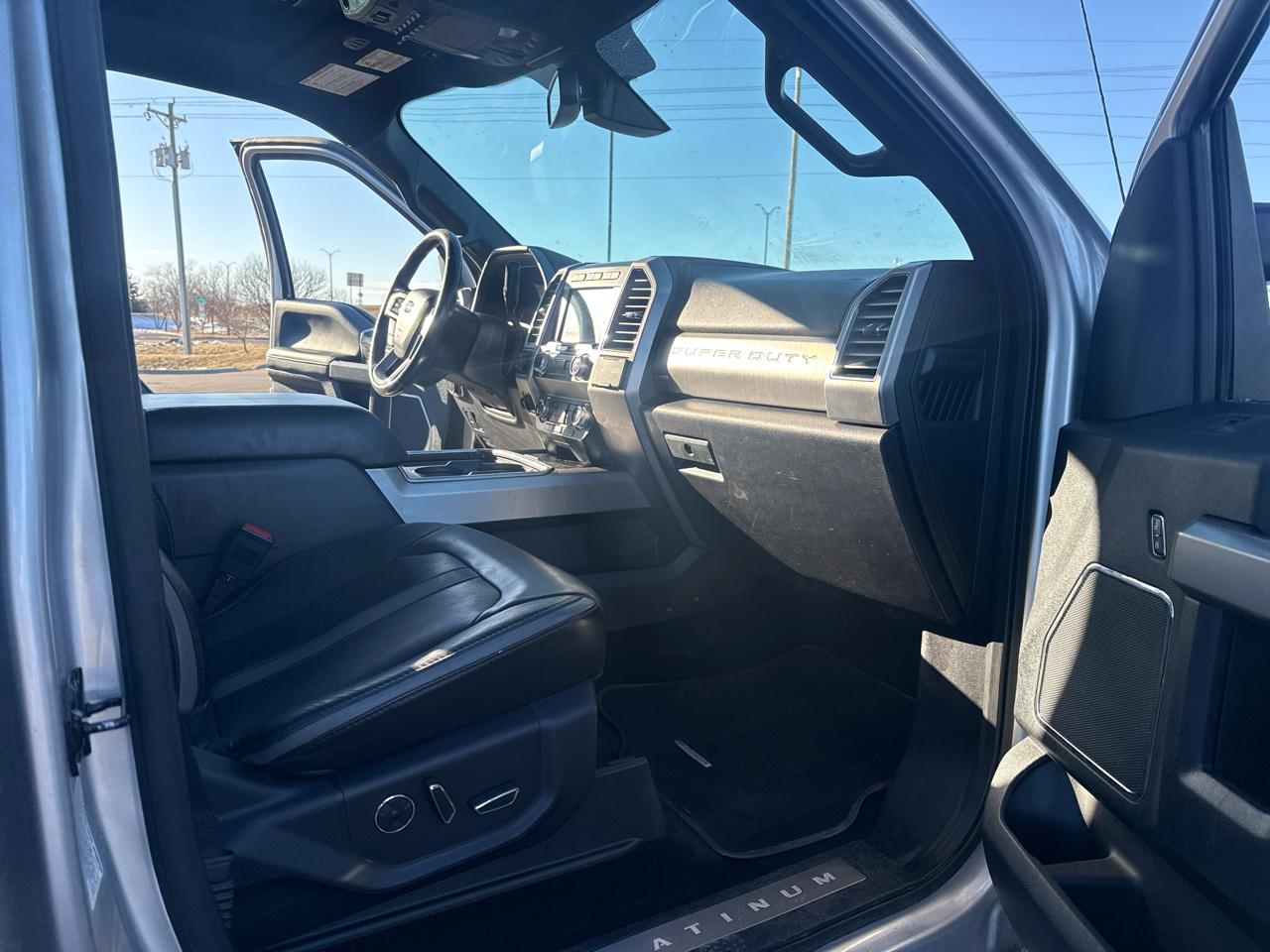 Ford F-350 SD Platinum Crew Cab 4WD 2019
