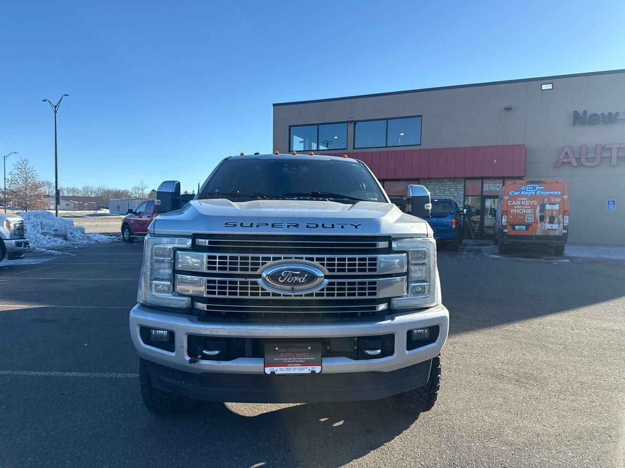 Ford F-250 SD Platinum Crew Cab 4WD 2017