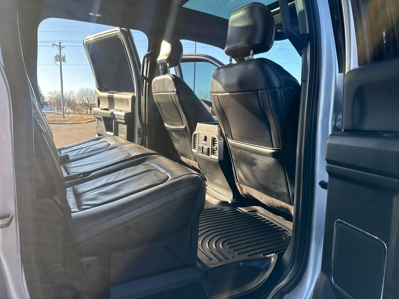 Ford F-250 SD Platinum Crew Cab 4WD 2017