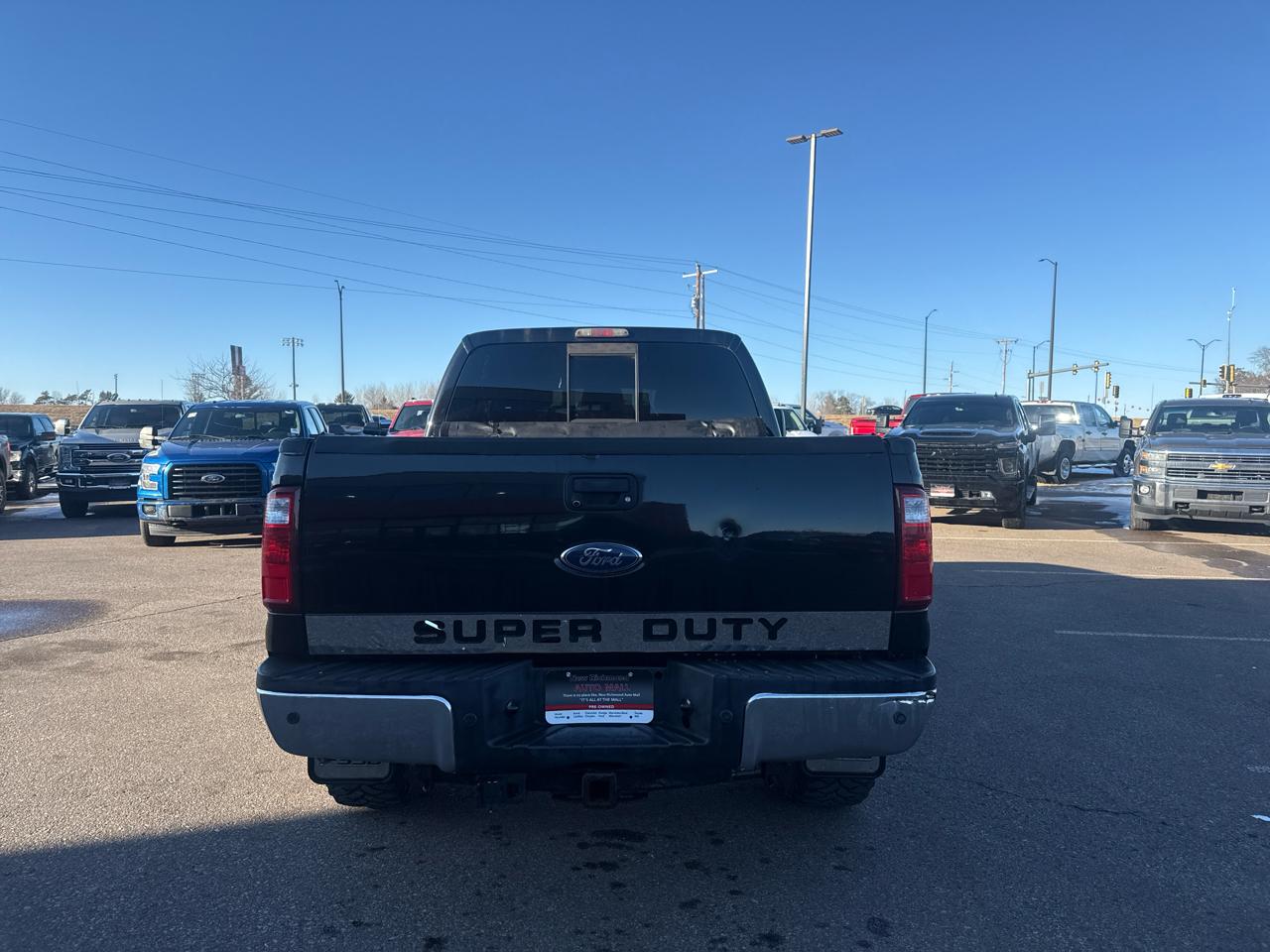 Ford F-350 SD Lariat Crew Cab 4WD 2011