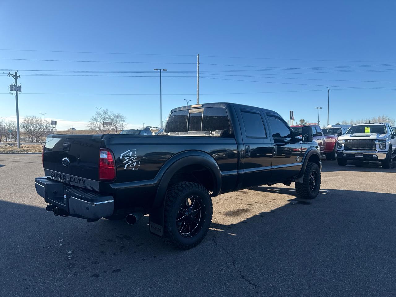 Ford F-350 SD Lariat Crew Cab 4WD 2011