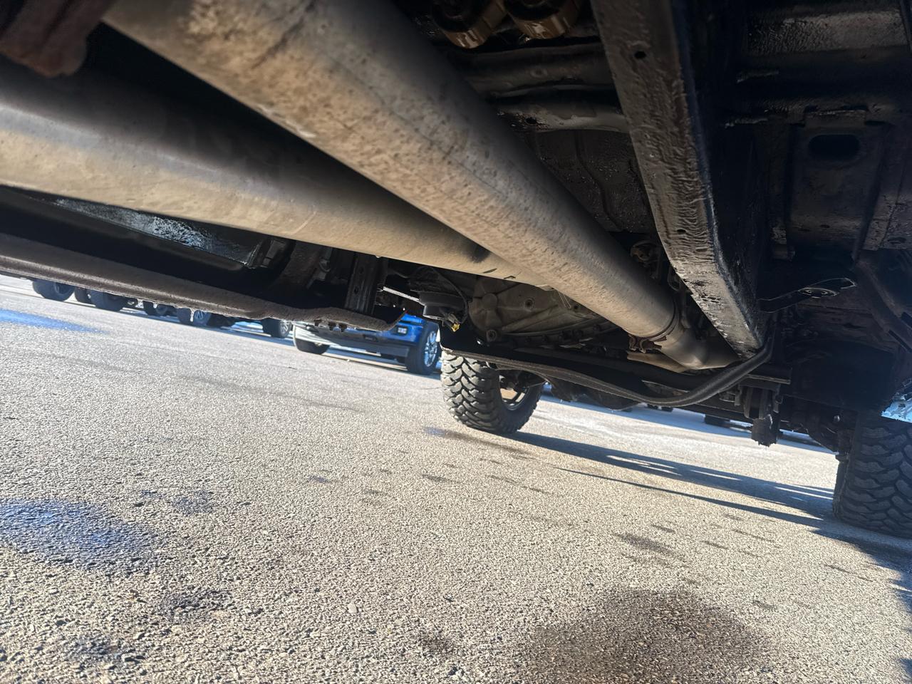 Ford F-350 SD Lariat Crew Cab 4WD 2011