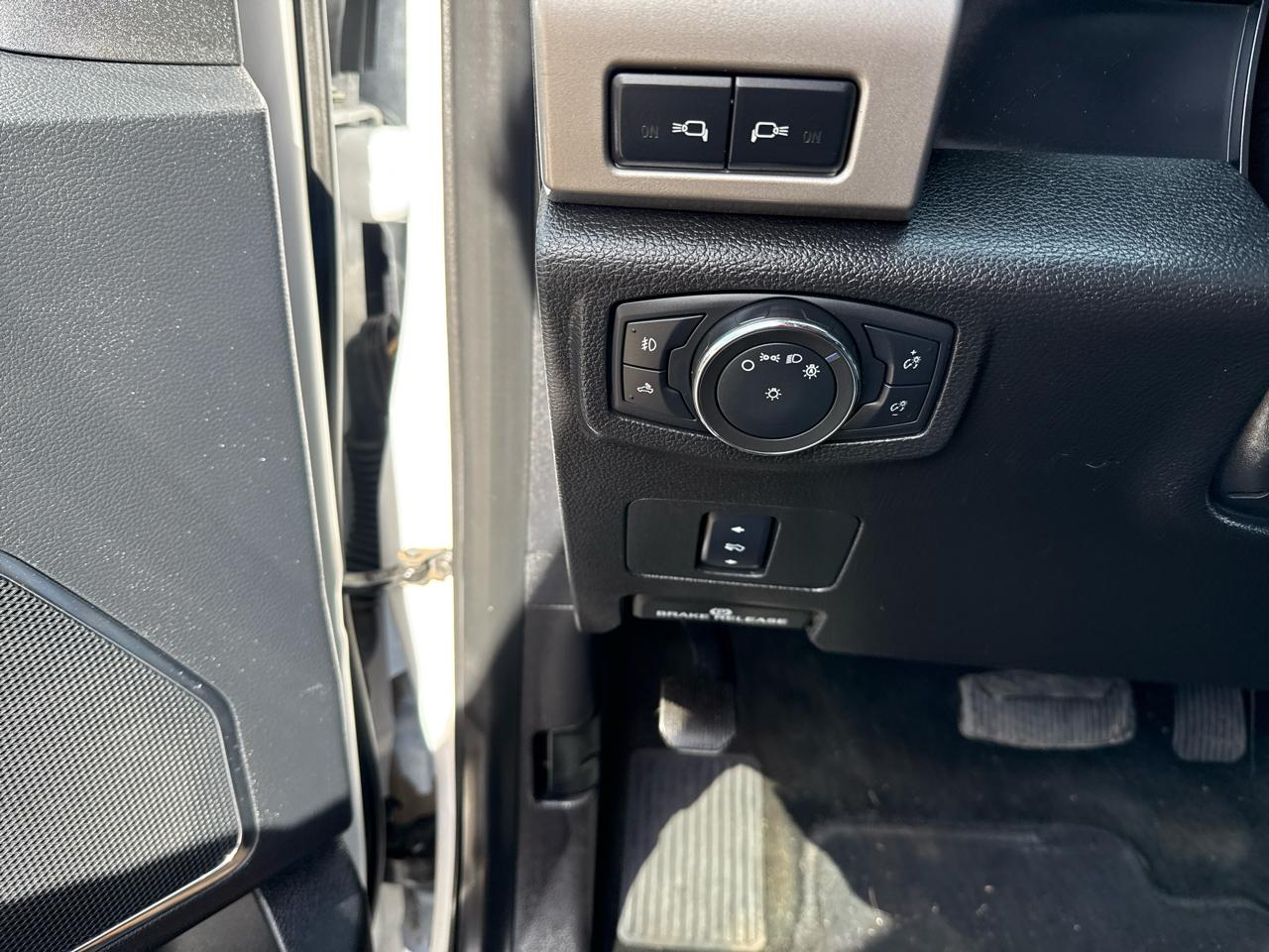 Ford F-350 SD Lariat Crew Cab 4WD 2017