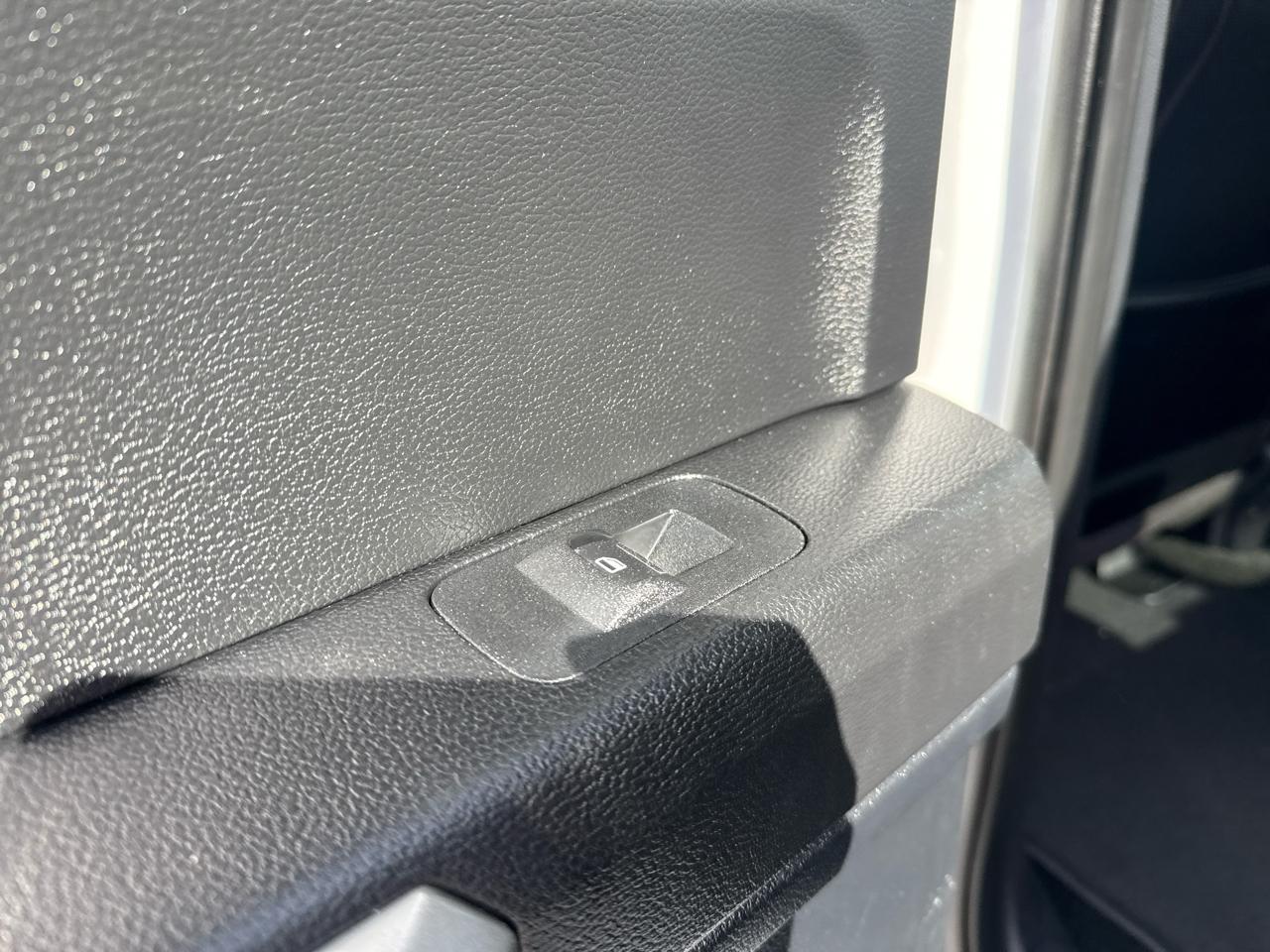 Ford F-350 SD Lariat Crew Cab 4WD 2017