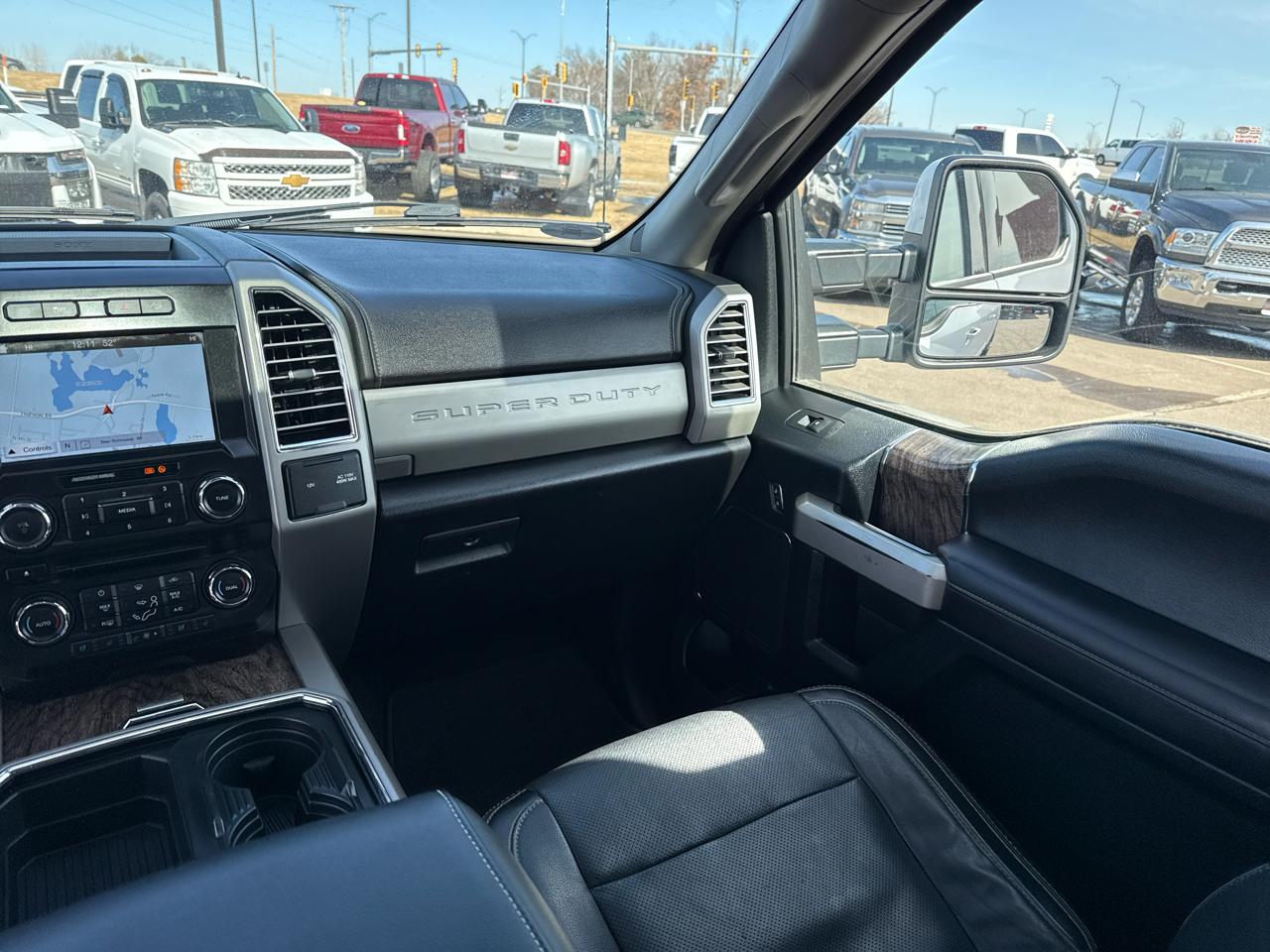 Ford F-350 SD Lariat Crew Cab 4WD 2017