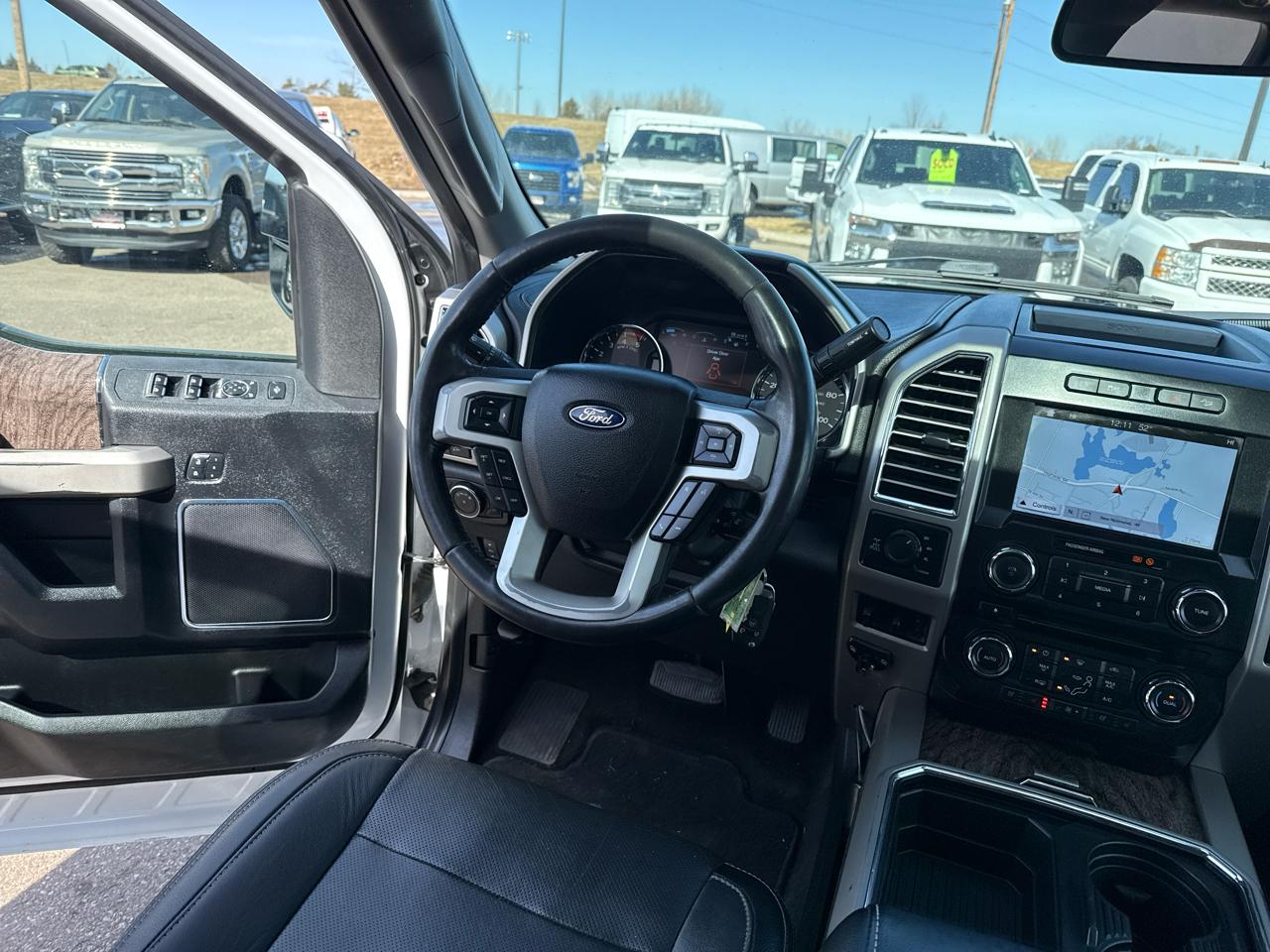 Ford F-350 SD Lariat Crew Cab 4WD 2017