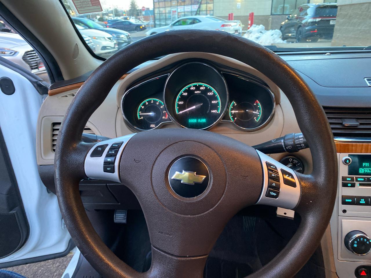 Chevrolet Malibu 1LT 2012