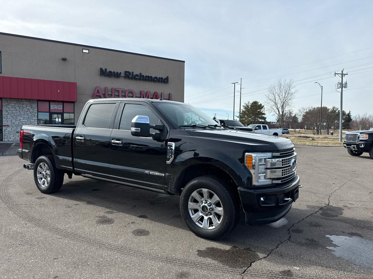 Ford F-250 SD Platinum Crew Cab 4WD 2018