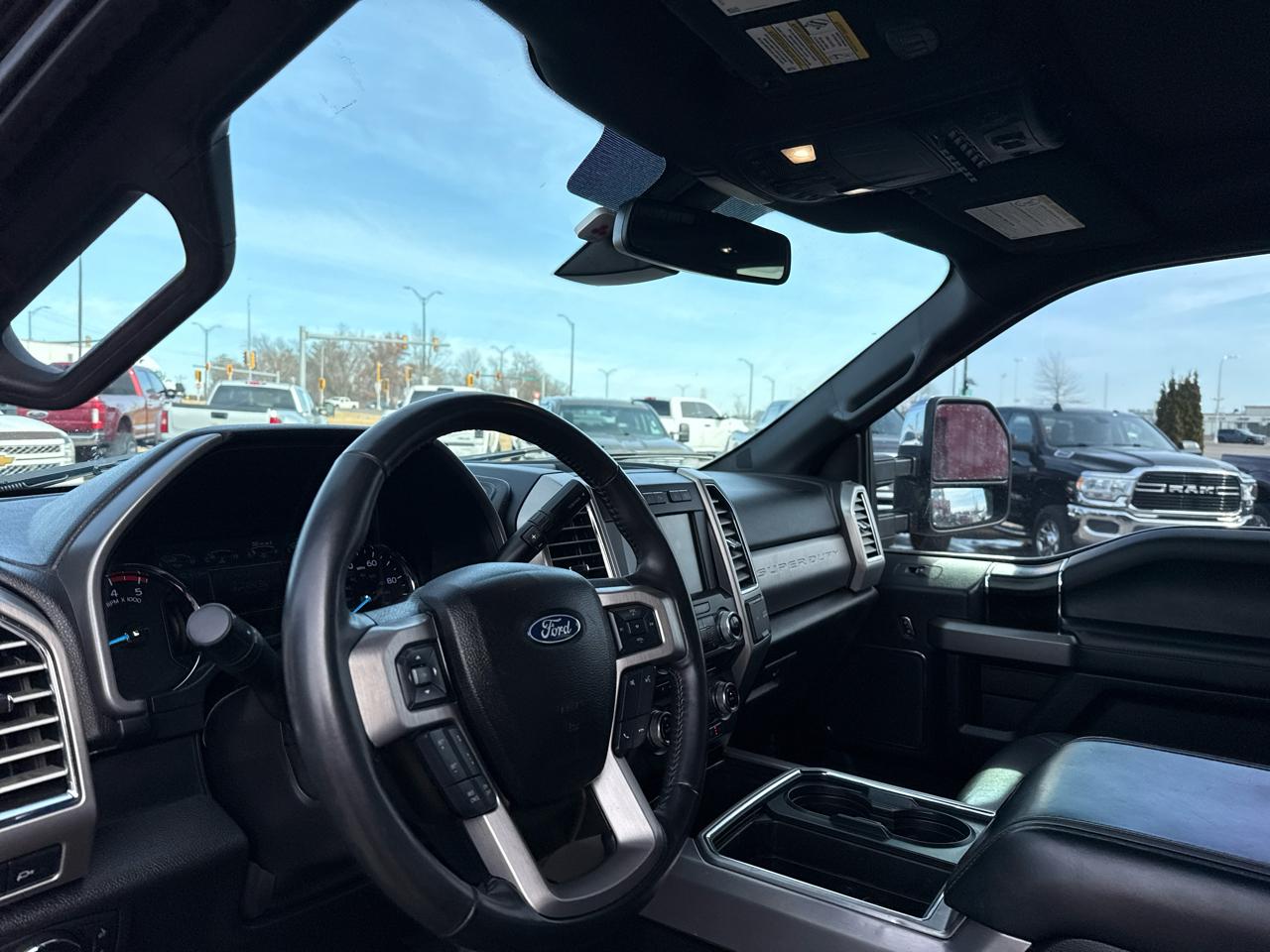 Ford F-250 SD Platinum Crew Cab 4WD 2018