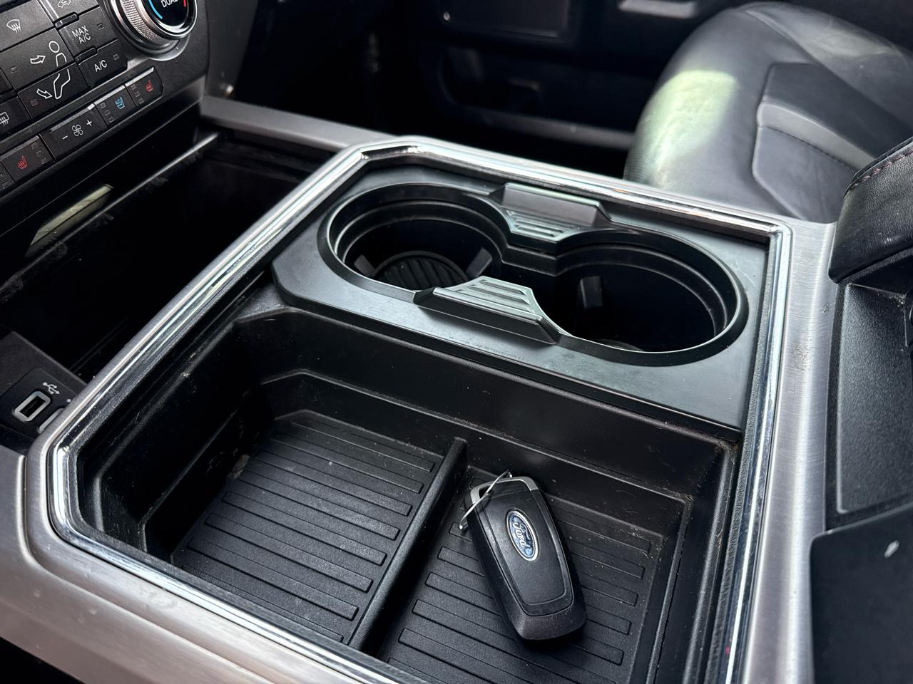 Ford F-250 SD Platinum Crew Cab 4WD 2018