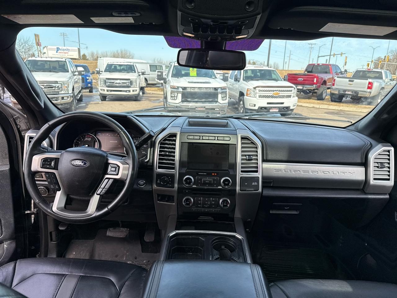 Ford F-250 SD Platinum Crew Cab 4WD 2018