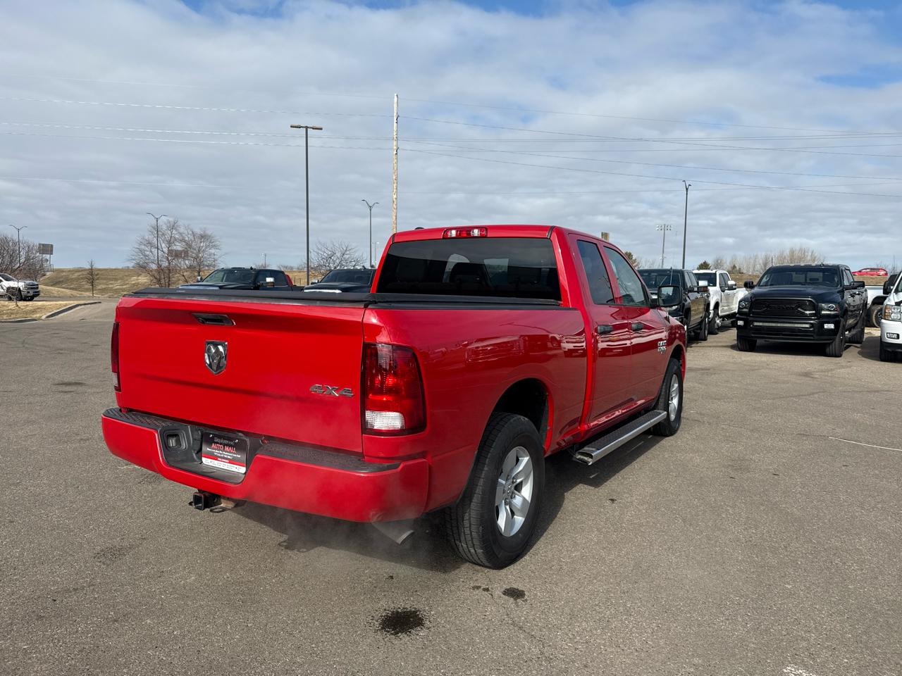 RAM 1500 Classic Tradesman Quad Cab 4WD 2019