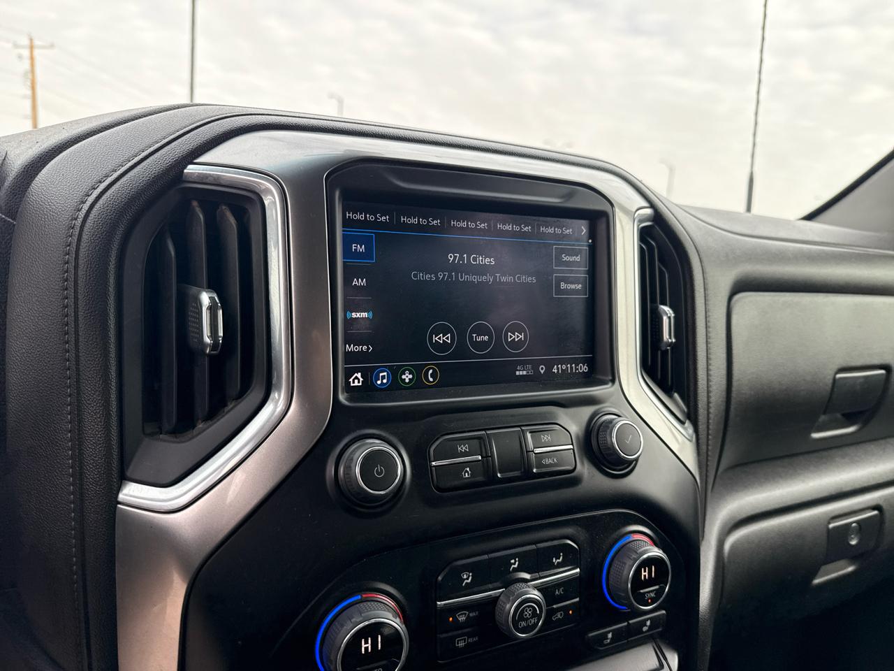 Chevrolet Silverado 3500HD LT Crew Cab 4WD 2022