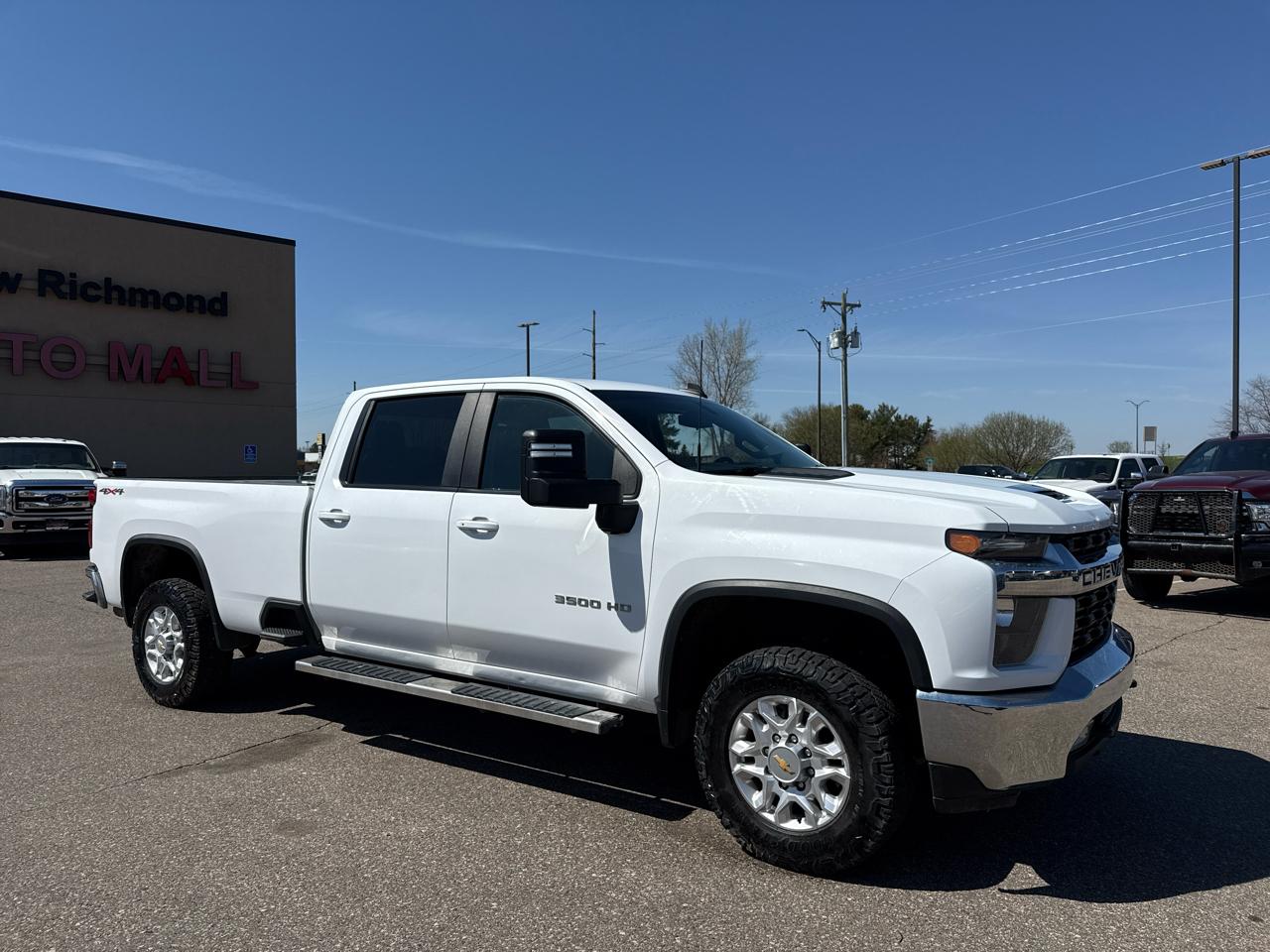 Chevrolet Silverado 3500HD LT Crew Cab 4WD 2022