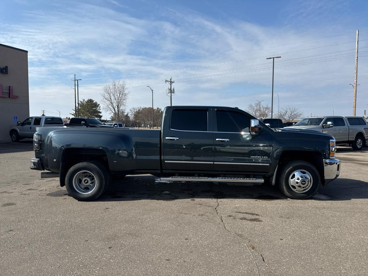 Chevrolet Silverado 3500HD LTZ Crew Cab 4WD 2017