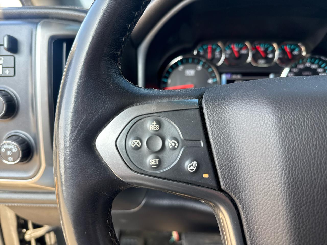 Chevrolet Silverado 3500HD LTZ Crew Cab 4WD 2017