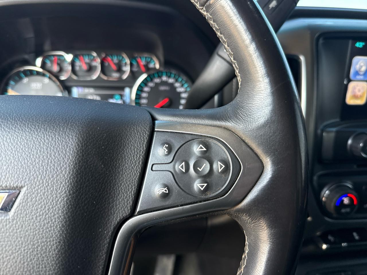 Chevrolet Silverado 3500HD LTZ Crew Cab 4WD 2017