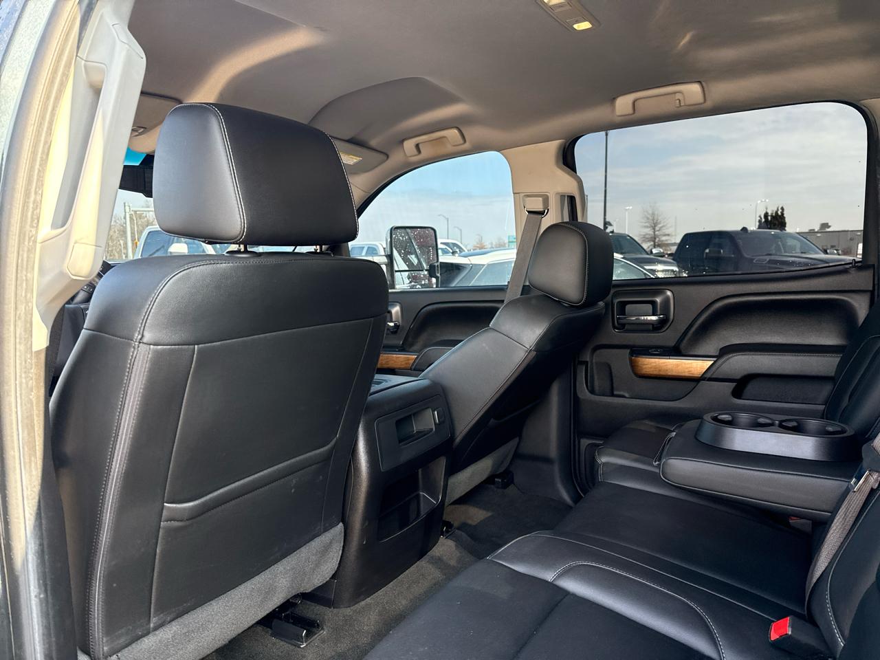 Chevrolet Silverado 3500HD LTZ Crew Cab 4WD 2017