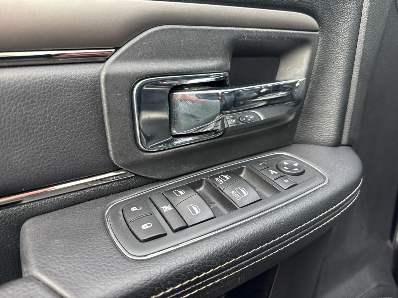 RAM 2500 Laramie Crew Cab SWB 4WD 2018