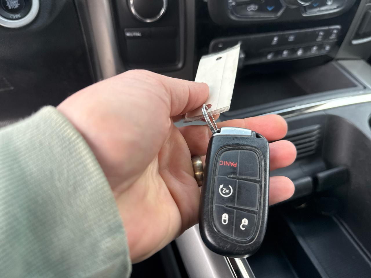 RAM 2500 Laramie Crew Cab SWB 4WD 2018