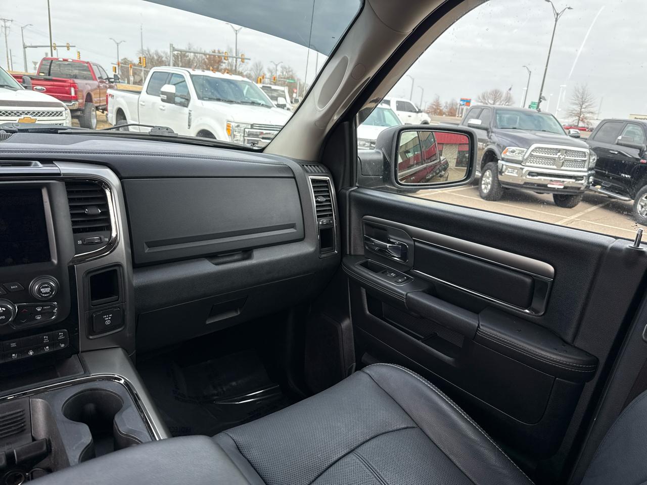 RAM 2500 Laramie Crew Cab SWB 4WD 2018