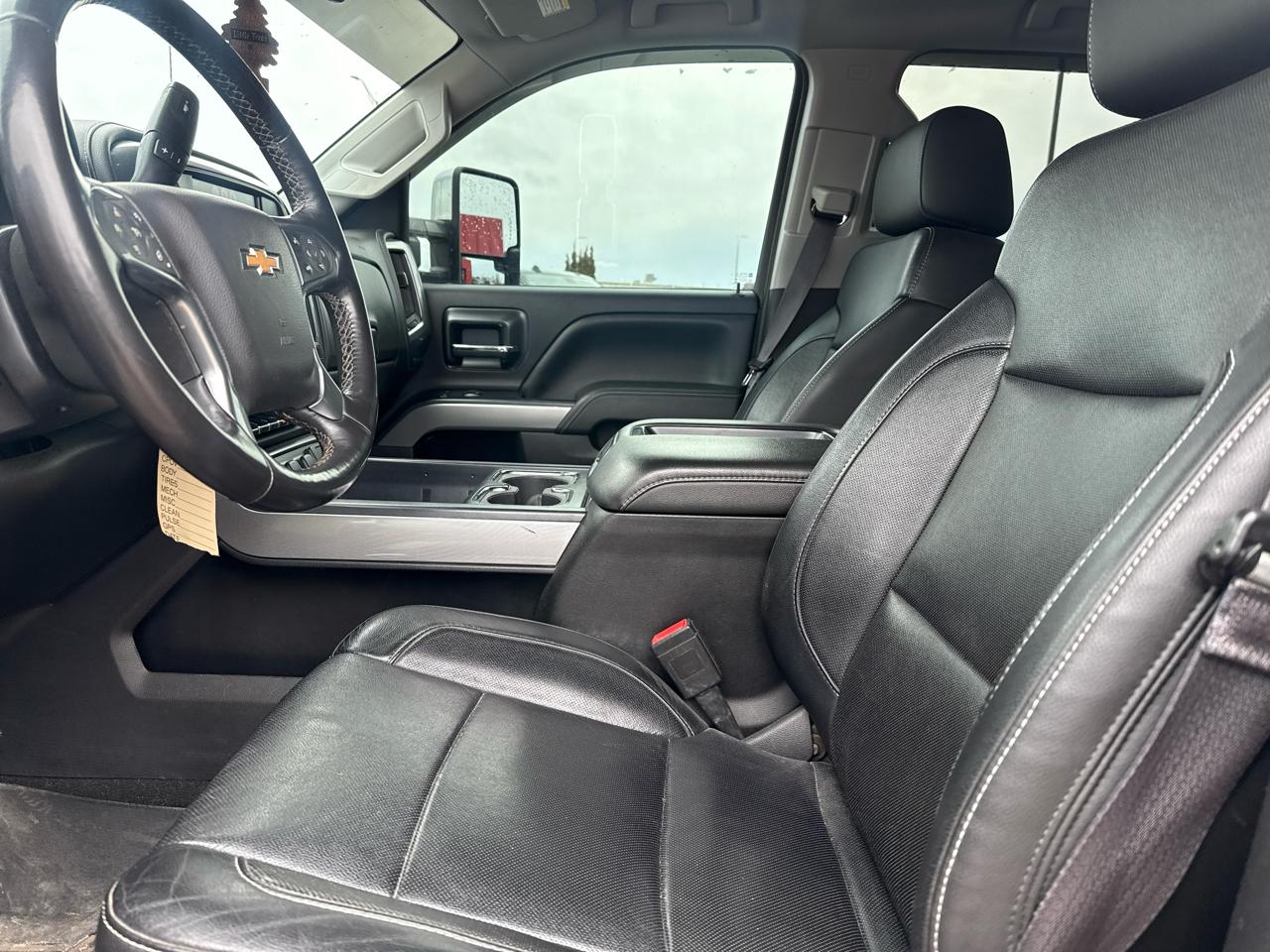 Chevrolet Silverado 2500HD LTZ Crew Cab 4WD 2015