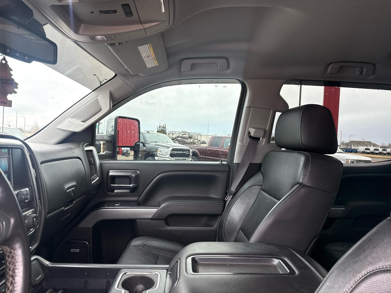 Chevrolet Silverado 2500HD LTZ Crew Cab 4WD 2015