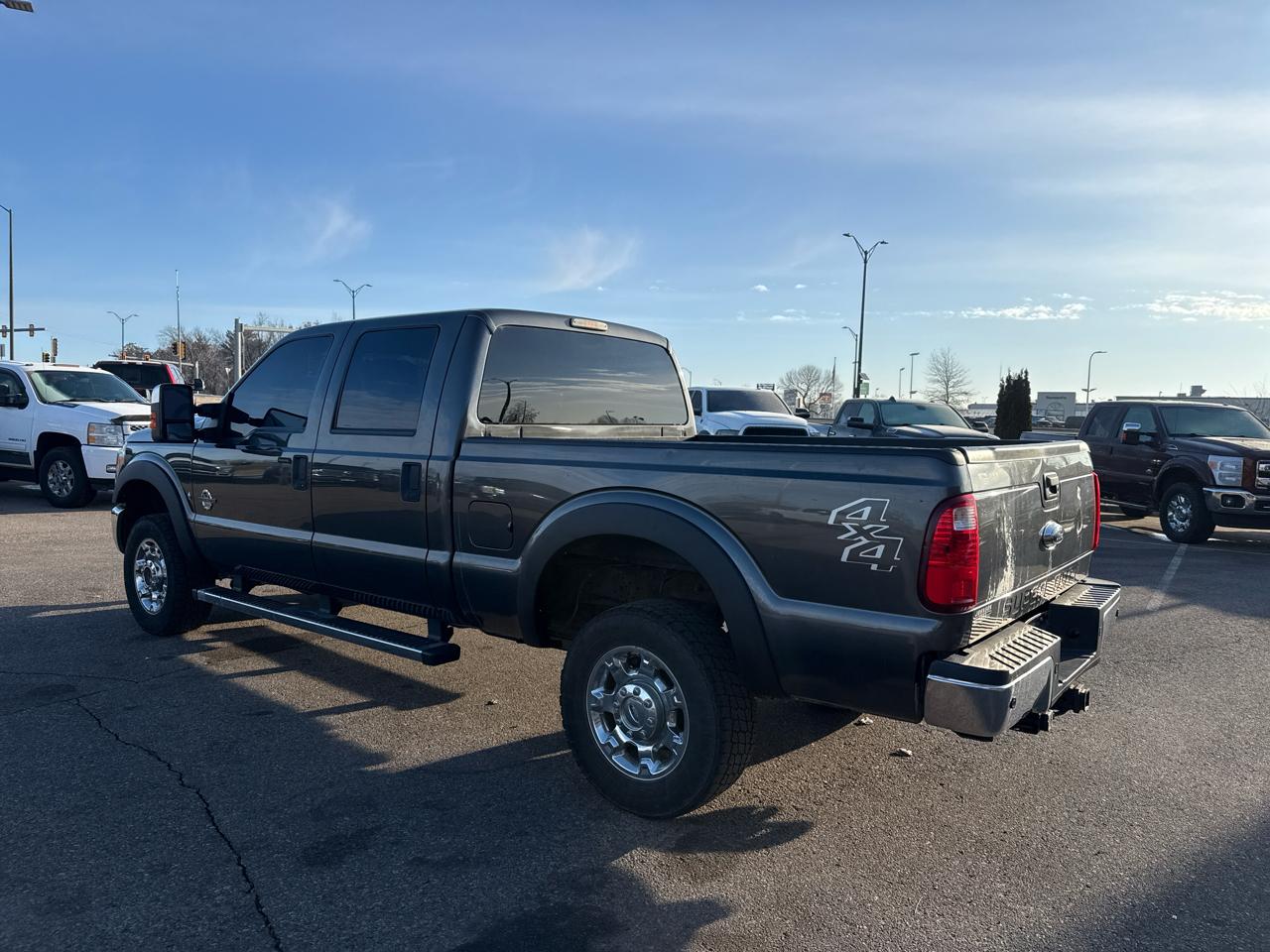 Ford F-250 SD XLT Crew Cab 4WD 2016
