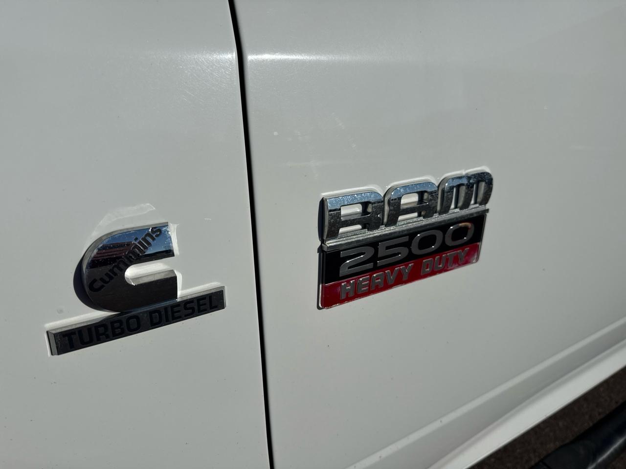 RAM 2500 SLT Crew Cab SWB 4WD 2012