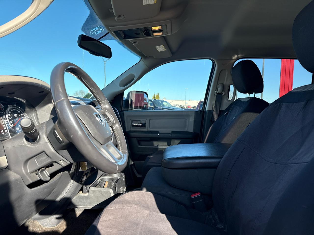 RAM 2500 SLT Crew Cab SWB 4WD 2012