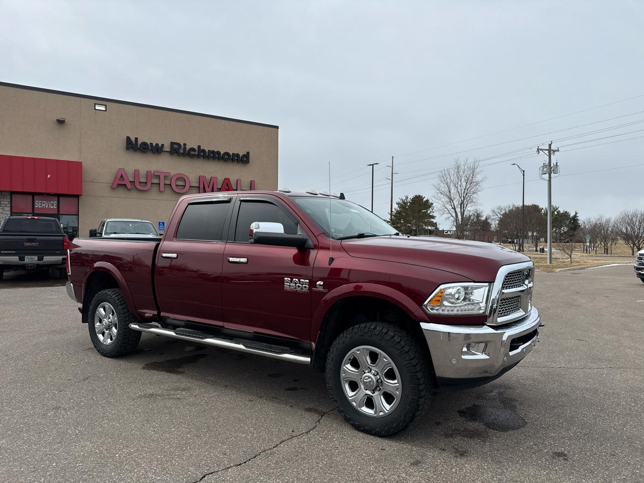 RAM 2500 Laramie Crew Cab SWB 4WD 2016