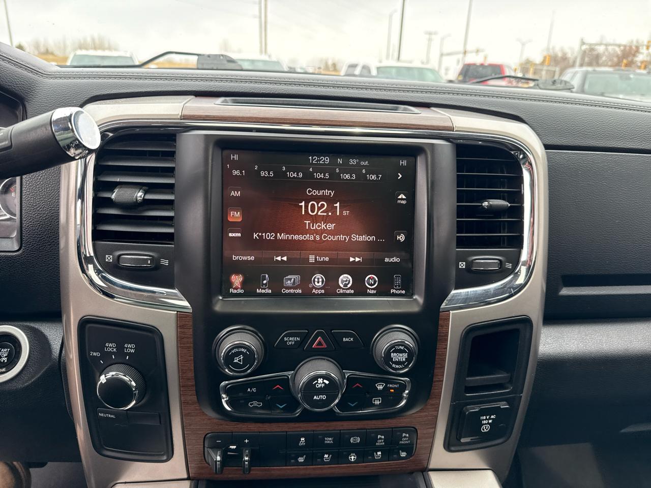 RAM 2500 Laramie Crew Cab SWB 4WD 2016