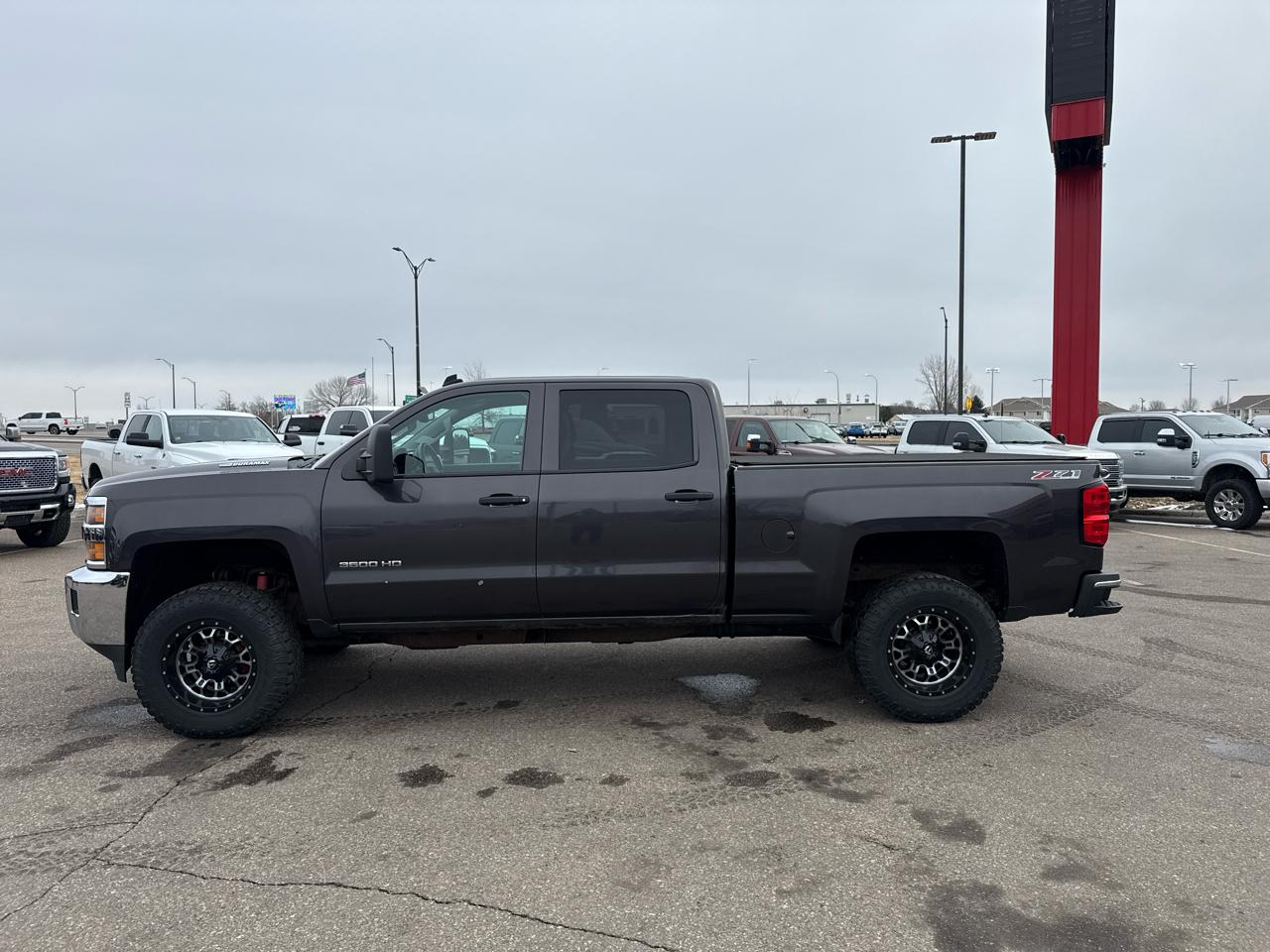 Chevrolet Silverado 3500HD LT Crew Cab 4WD 2015
