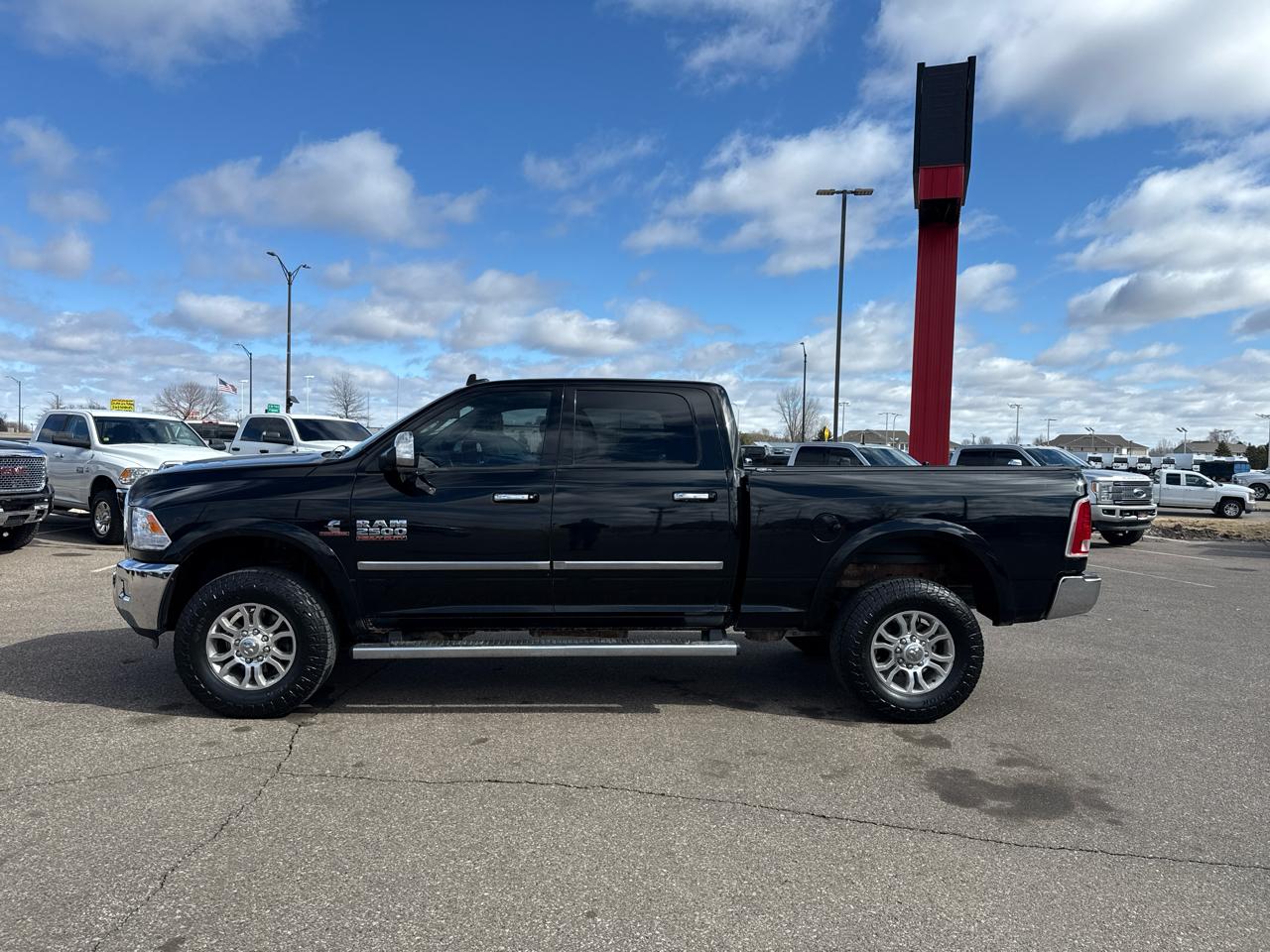 RAM 2500 Laramie Crew Cab SWB 4WD 2015