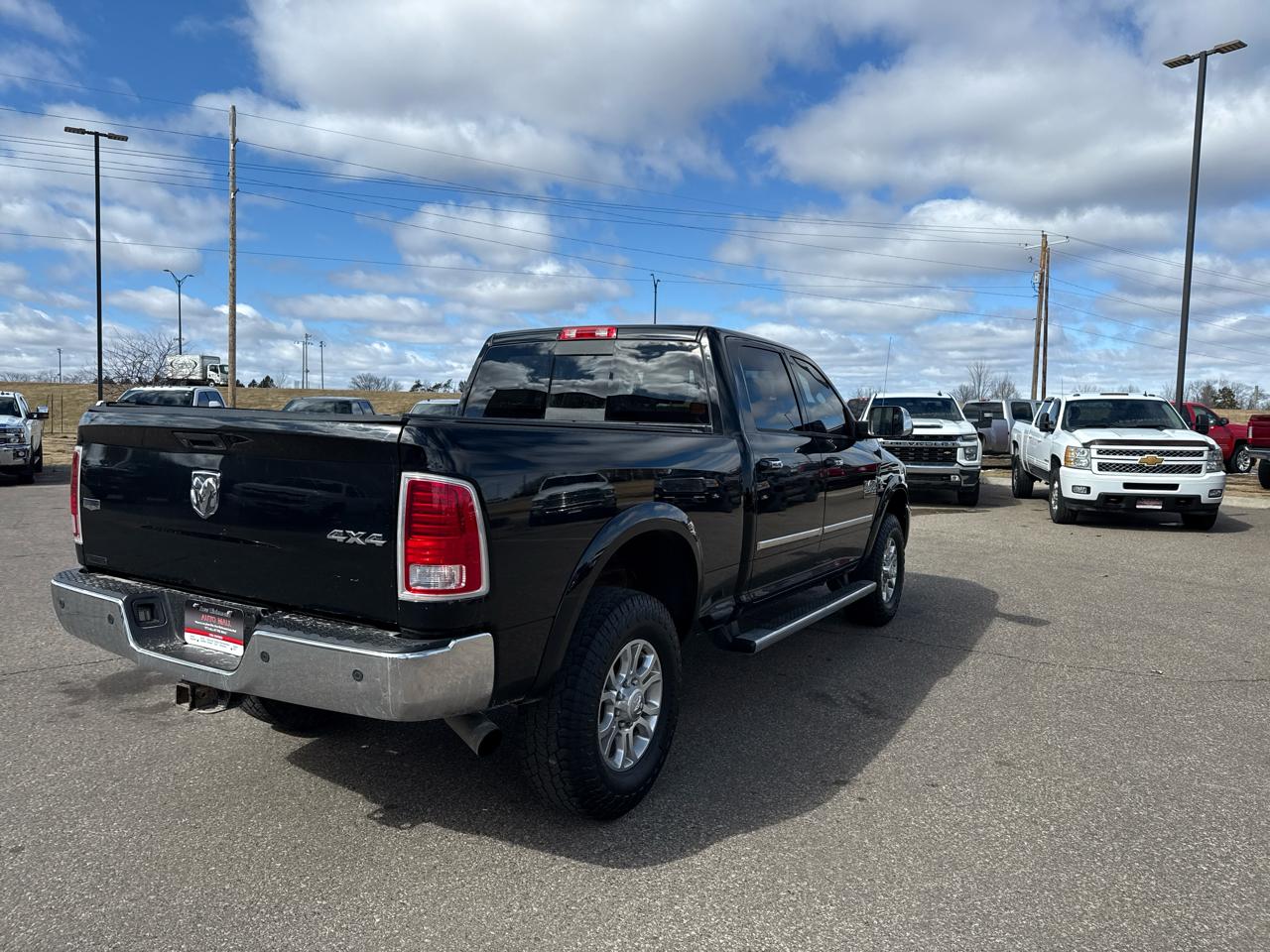 RAM 2500 Laramie Crew Cab SWB 4WD 2015