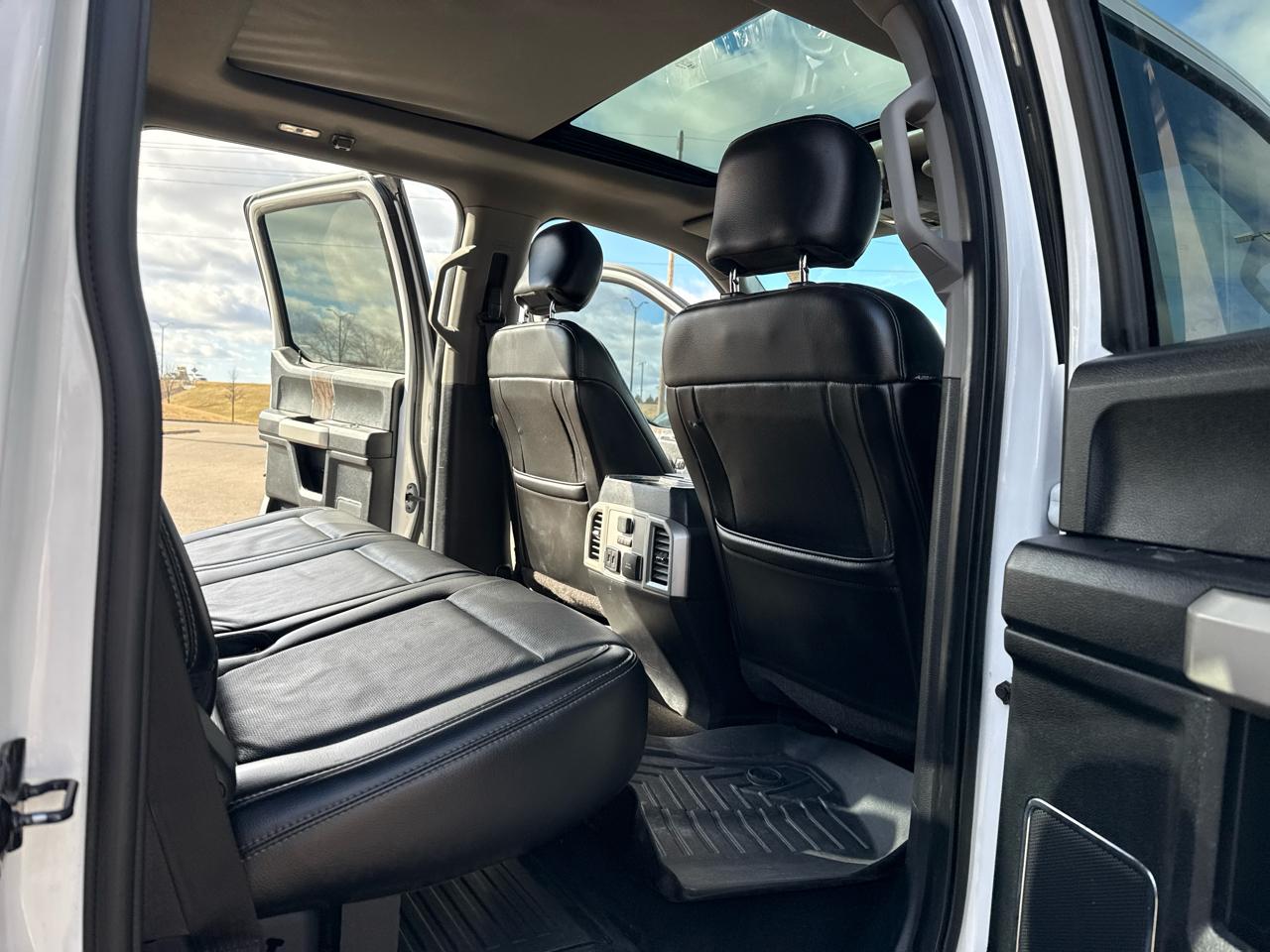 Ford F-350 SD Lariat Crew Cab 4WD 2017