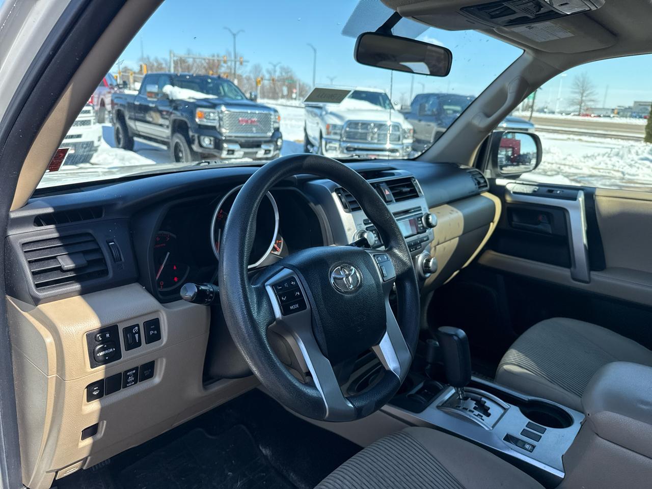 Toyota 4Runner SR5 4WD 2012