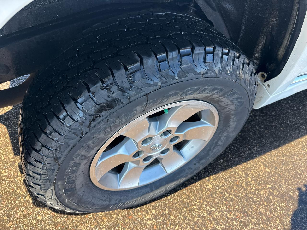 Toyota 4Runner SR5 4WD 2012